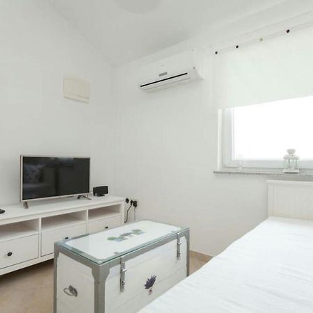 Jagacic Apartments & Rent A Bike Vodnjan Exterior photo